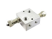 Druckbegrenzungsventile, gegenseitige Ölableitung 