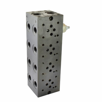 Mehrfachanschlussplatte mit Druckbegrenzungsventil, NG 6, 4 Sektionen