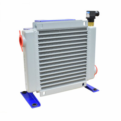 TZ-ÖLK2015-024 Öl-Luft-Kühler Ansicht Kühlrippen