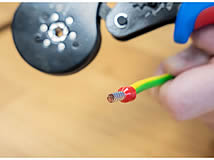 Crimpzange Anwendungsbeispiel